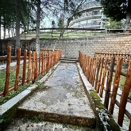 Chalet Del Colle Con Giardino Privato شقة